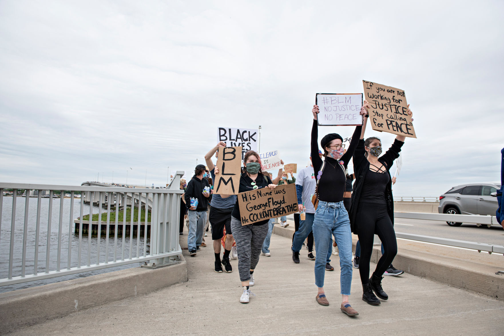 060320_nws_ocprotest